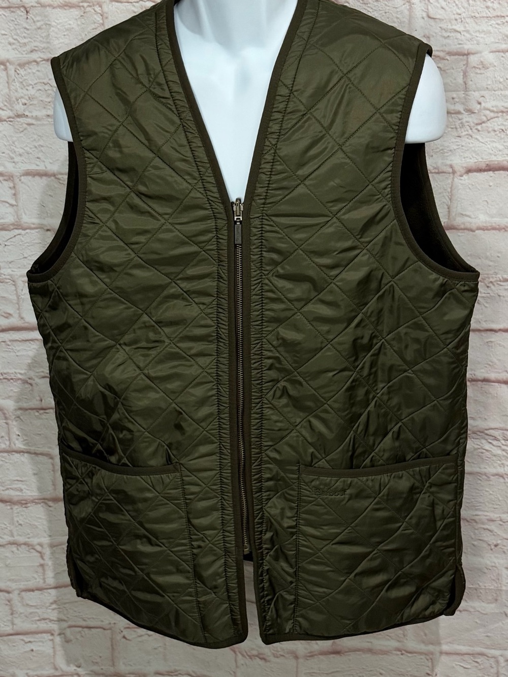 Barbour Quilted Liner Vest Men’s L Olive Green Zip Gilet 3 Royal Warrants